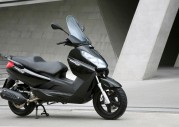 Piaggio X7 300